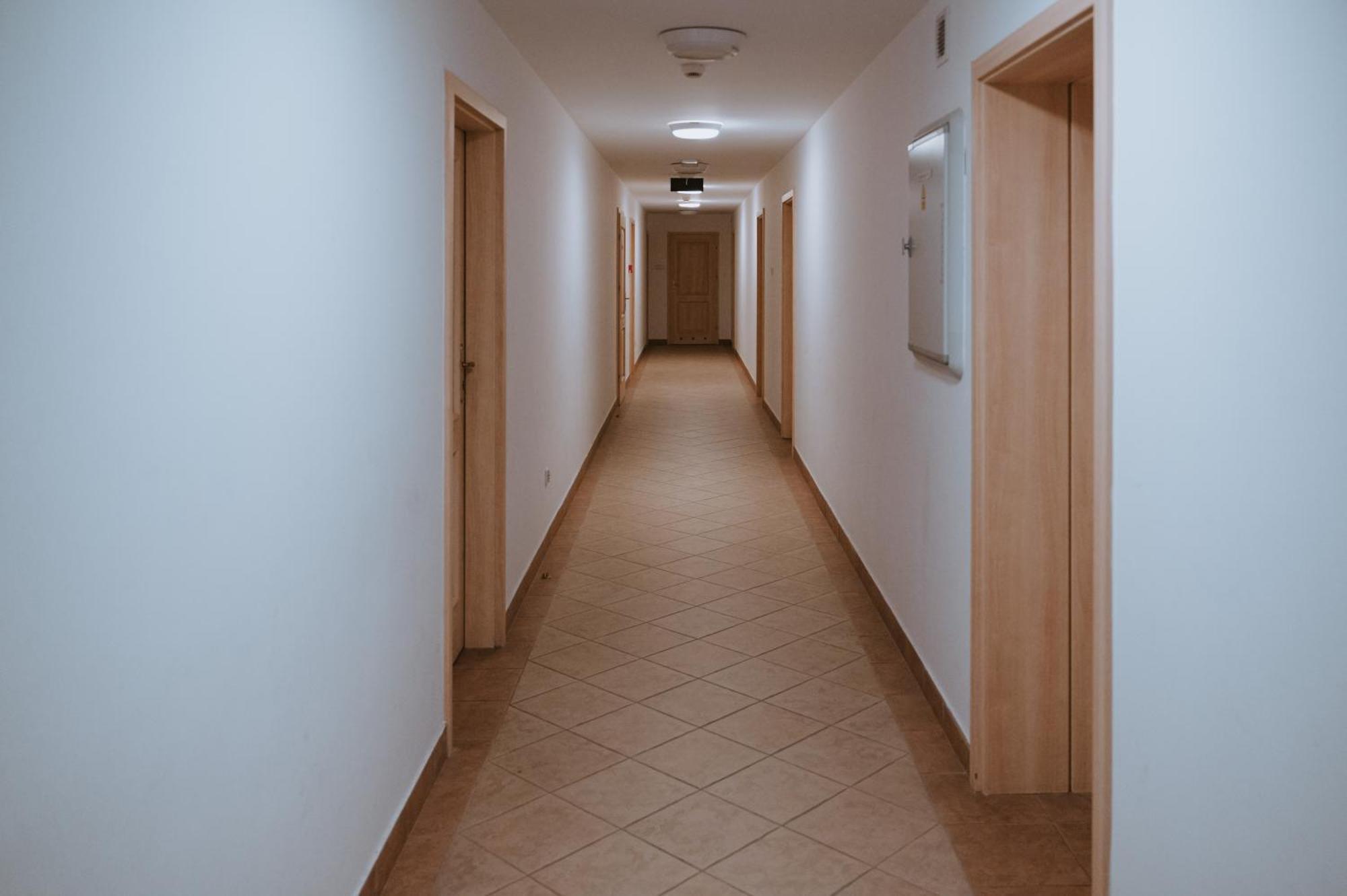 Pokoje Goscinne Domu Pielgrzyma W Supraslu Bagian luar foto