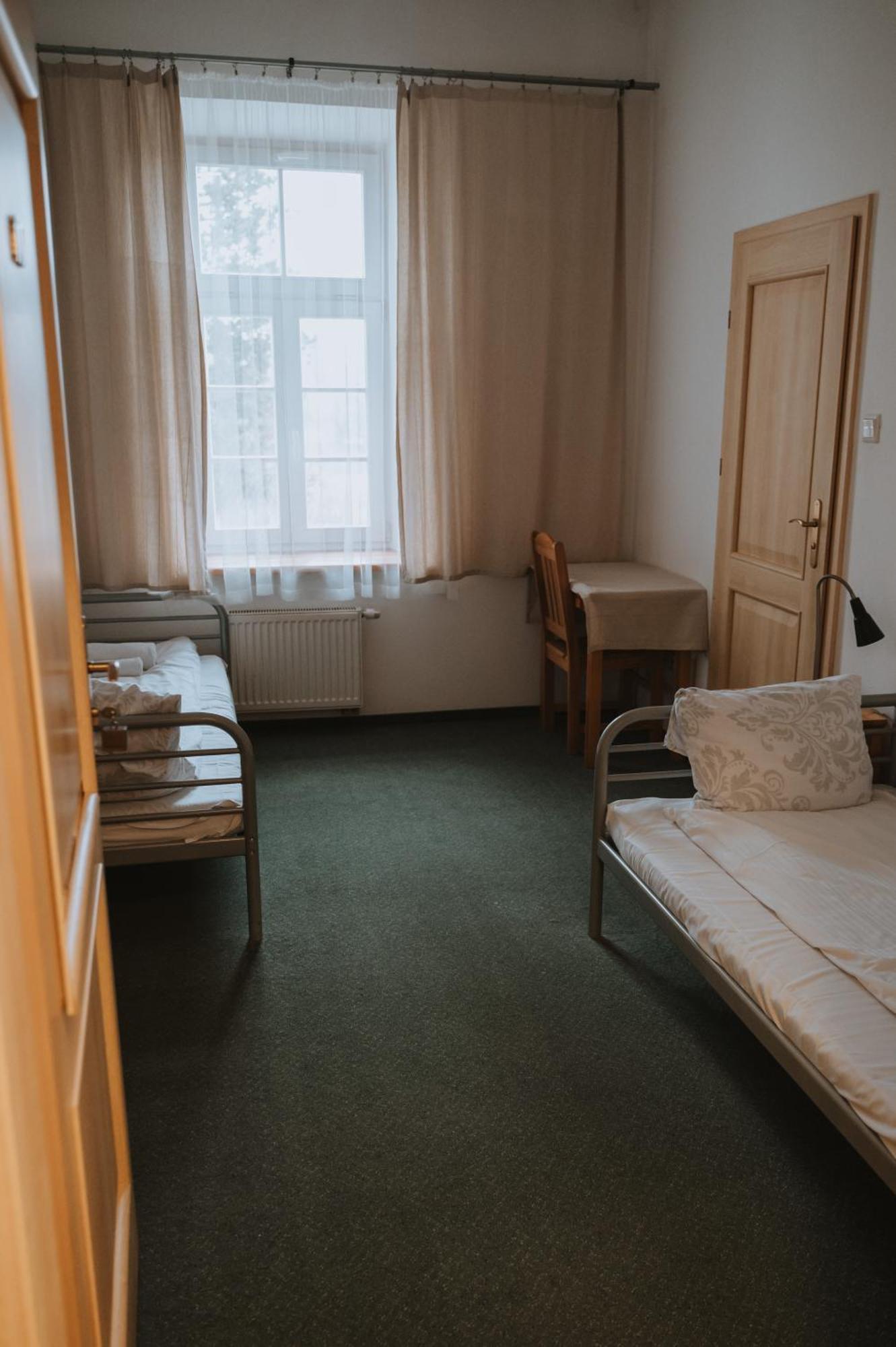 Pokoje Goscinne Domu Pielgrzyma W Supraslu Bagian luar foto